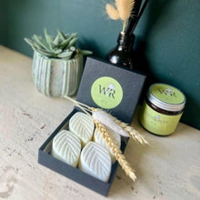 Load image into Gallery viewer, Wild & Rust Botanical No.2 Wax Melts
