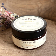 Load image into Gallery viewer, Fruits of Nature Body Cream - Jasmine