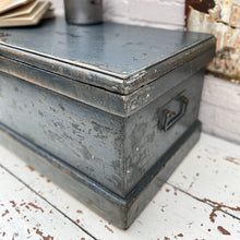 Load image into Gallery viewer, Greys Vintage Tool Trunk