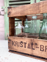 Load image into Gallery viewer, Vintage Brewery Crate