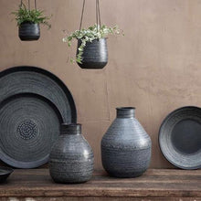Load image into Gallery viewer, Mahaka Hanging Planter - Small