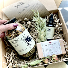 Load image into Gallery viewer, Natural Beauty Gift Set