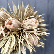Load image into Gallery viewer, Dried Bouquet - Protea