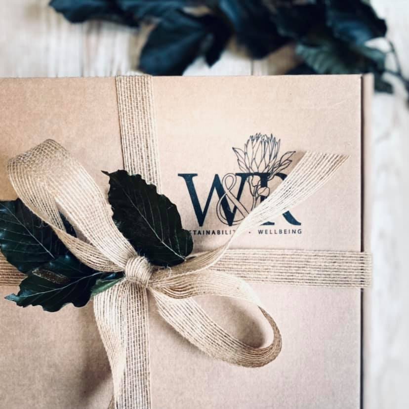 Wild & Rust Gift Box in kraft and black