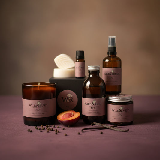 W&R Botanical No.3 Plum, Vanilla and Black Pepper Large Candle