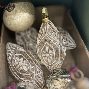 Christmas Sissi Clear Glass Bauble with Silver Glitter