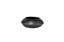 Load image into Gallery viewer, Endo Reclaimed Iron Eclipse Pot
