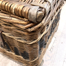 Load image into Gallery viewer, Antique &#39;Gosling Son &amp; Spriggs&#39;  Laundry Basket
