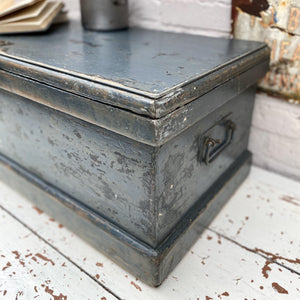 Greys Vintage Tool Trunk