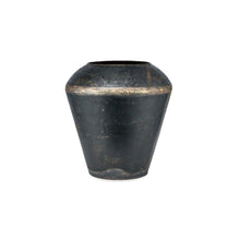 Load image into Gallery viewer, Mendo Reclaimed Iron Pot - Large
