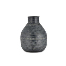 Load image into Gallery viewer, Mahaka Vase - Large
