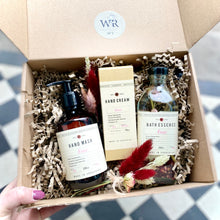 Load image into Gallery viewer, Wellbeing Gift Set - Rose
