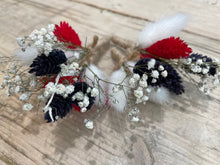 Load image into Gallery viewer, Wild &amp; Rust Dried Flower Button Hole
