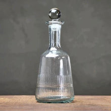 Load image into Gallery viewer, Manilla Glass Decanter - Clear
